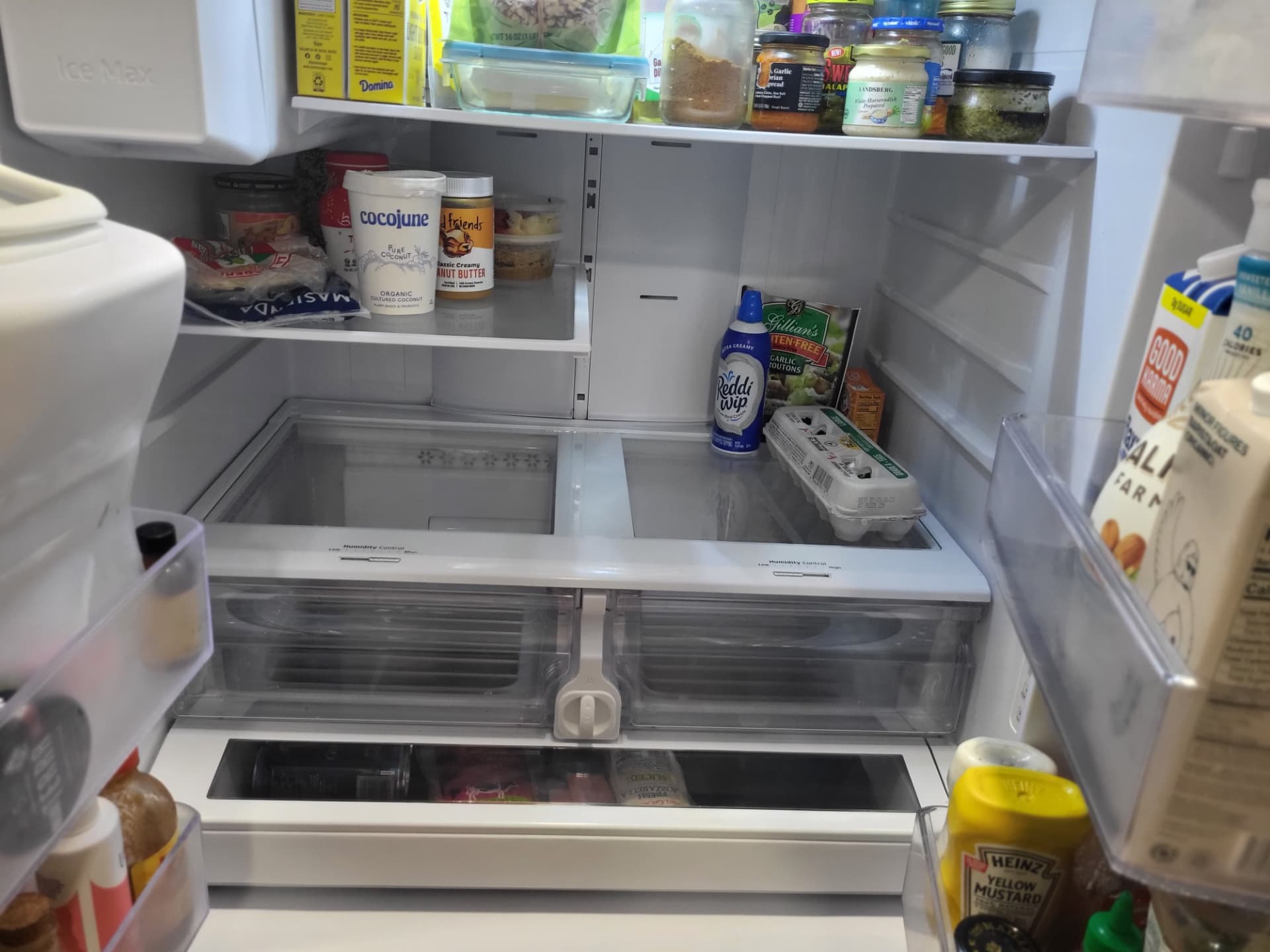 Clean, organized refrigerator after a Meraki Clean deep clean